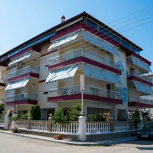 κάντε κράτηση εδώ